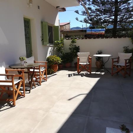 Danesi House Apartment Leonidio Luaran gambar