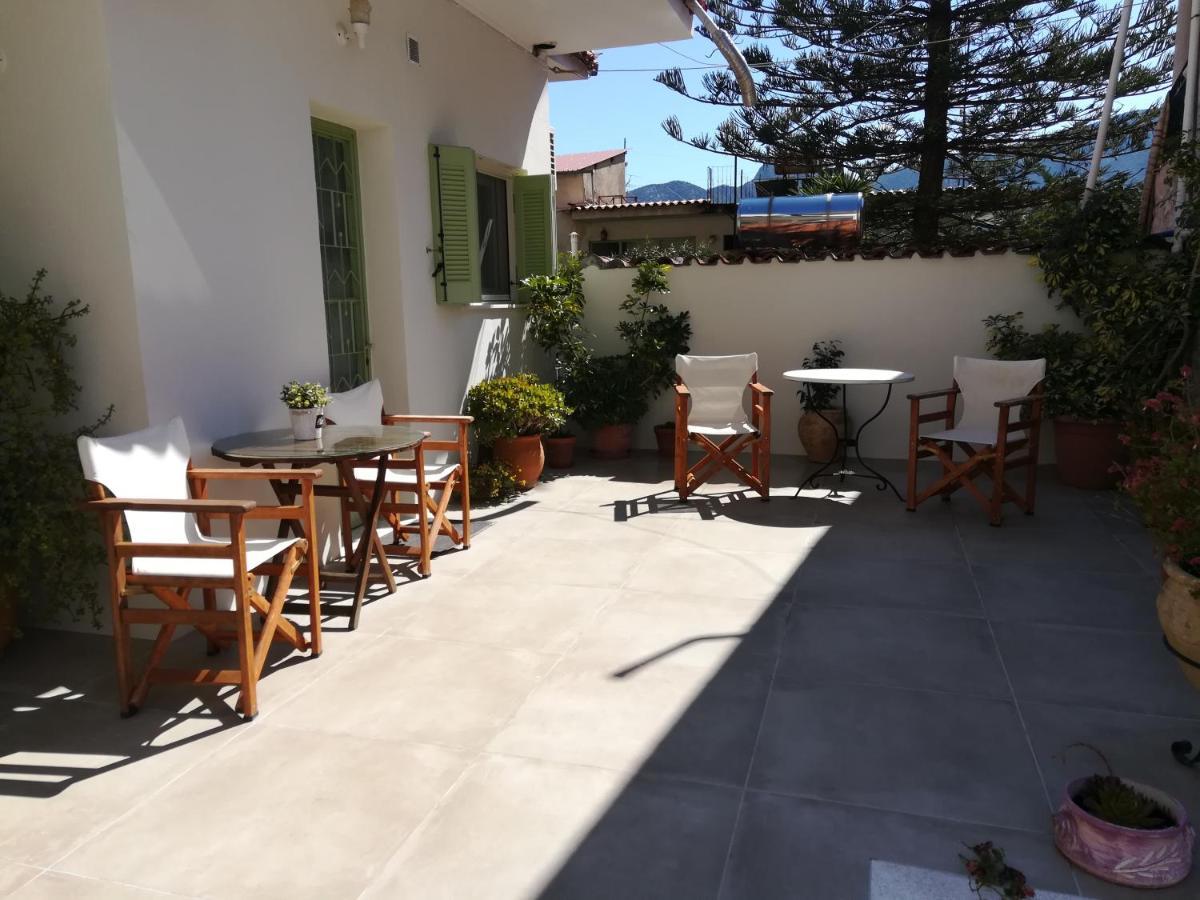 Danesi House Apartment Leonidio Luaran gambar